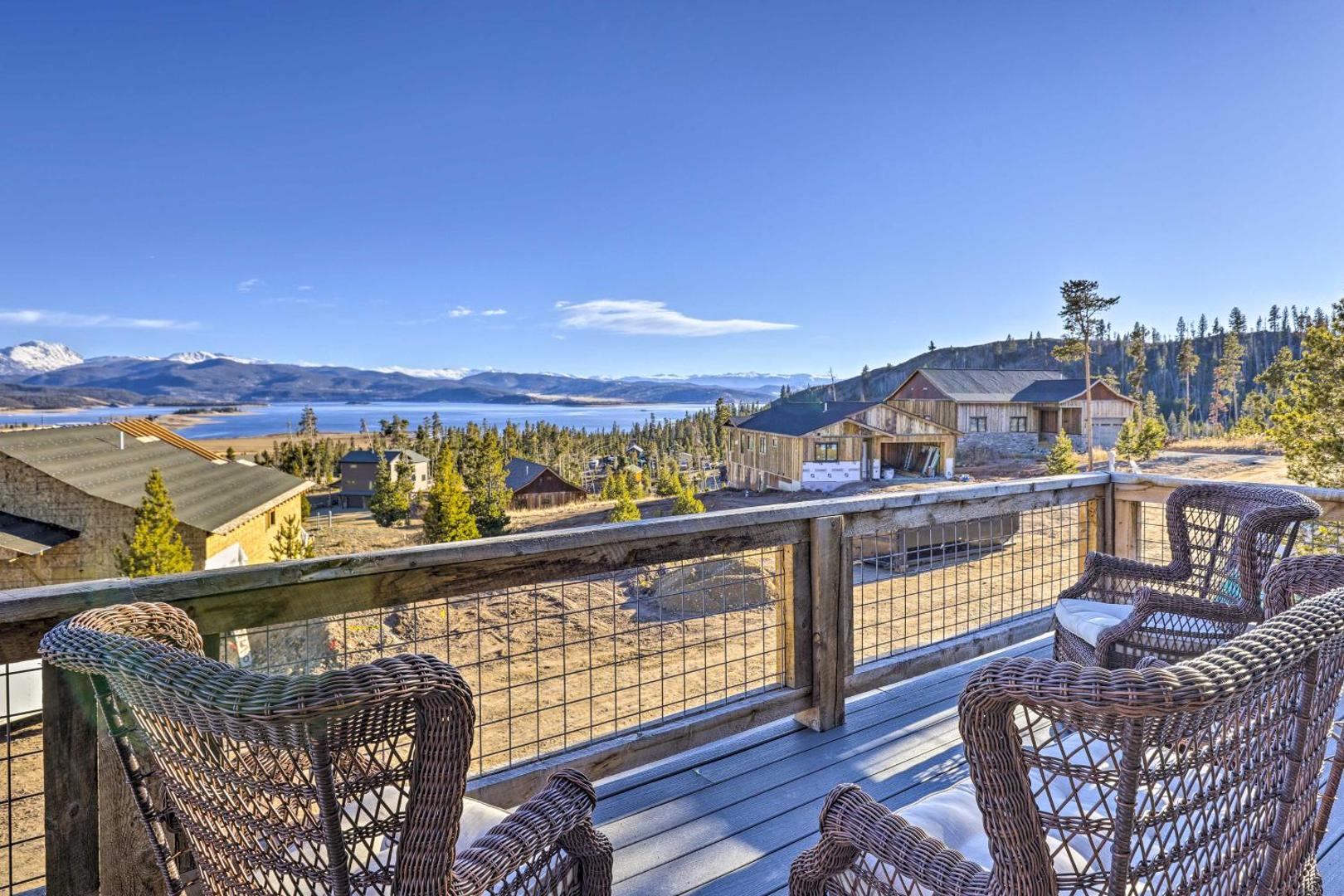Grand Lake Haven with Balconies and Idyllic Views